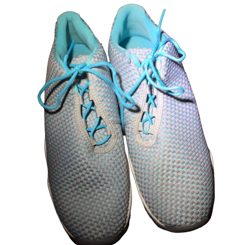 Nike Air Jordan Future Low Wolf Grey Blue Rise Youth 7 Women's Size 8.5
